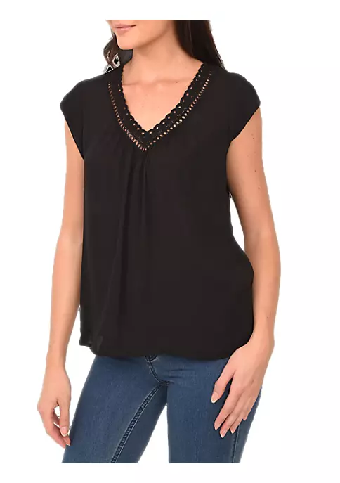 DR2 by Daniel Rainn Scallop Lace Trim V-Neck Petite Blouse 4 DR2 by Daniel Rainn Scallop Lace Trim V-Neck Petite Blouse - Image 4